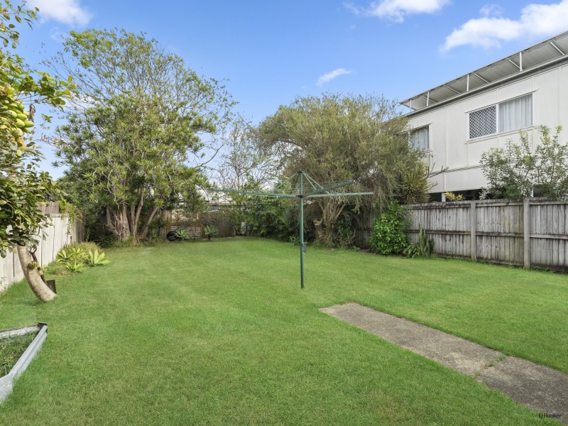 26 Cypress Terrace, Palm Beach QLD 4221