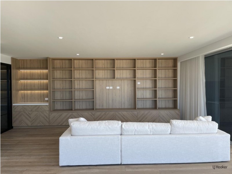 601/460 The Esplanade, Palm Beach QLD 4221