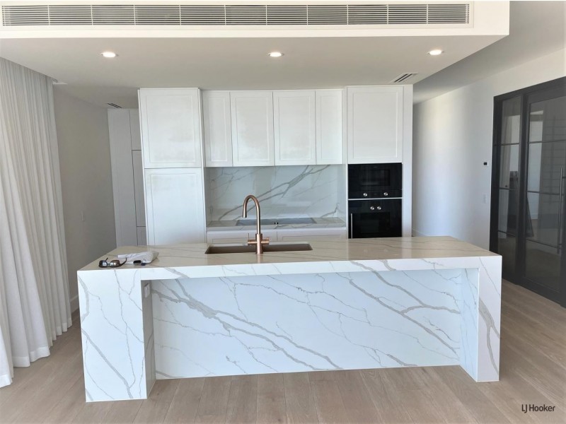 601/460 The Esplanade, Palm Beach QLD 4221