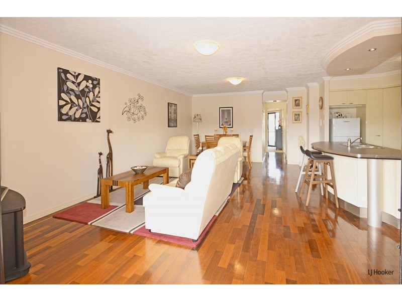 14/72 Dutton Street, Coolangatta QLD 4225