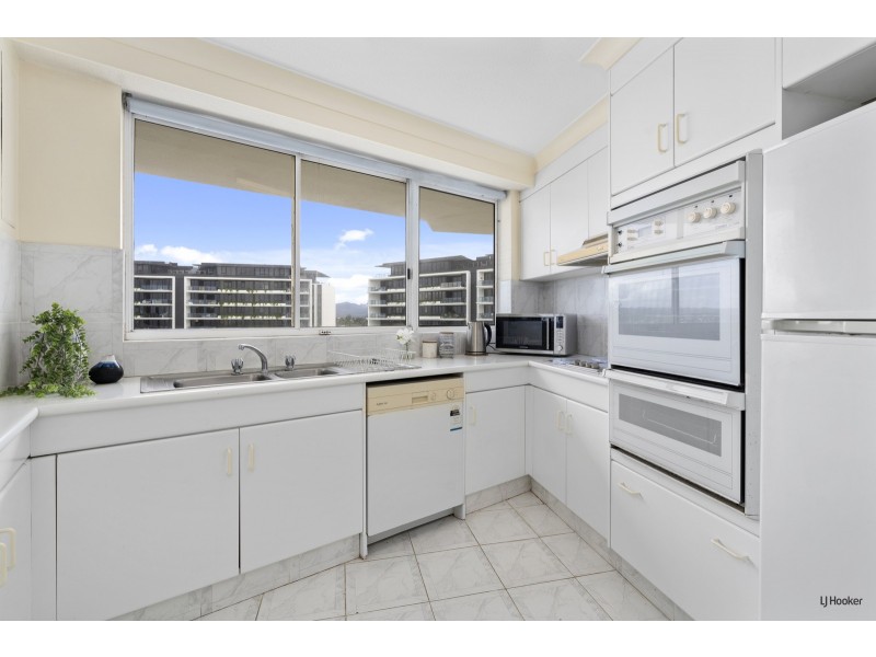 9E/2 Nineteenth Avenue, Palm Beach QLD 4221