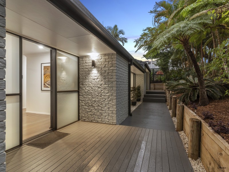 15-17 Marika Way, Currumbin Waters QLD 4223