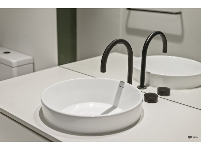 1807/1328 Gold Coast Highway, Palm Beach QLD 4221