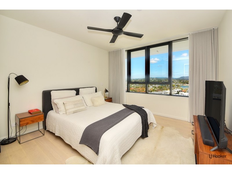 11105/1328 Gold Coast Highway, Palm Beach QLD 4221