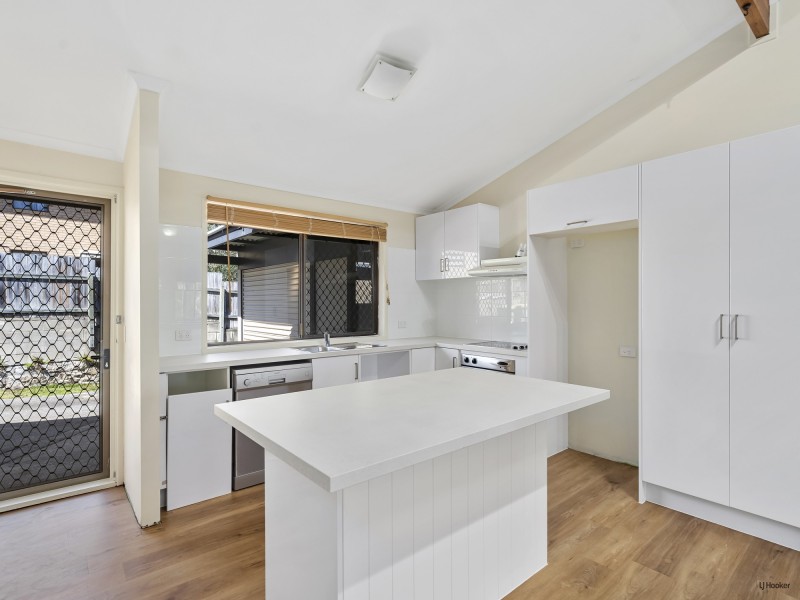 2/3 Daisy Street, Elanora QLD 4221