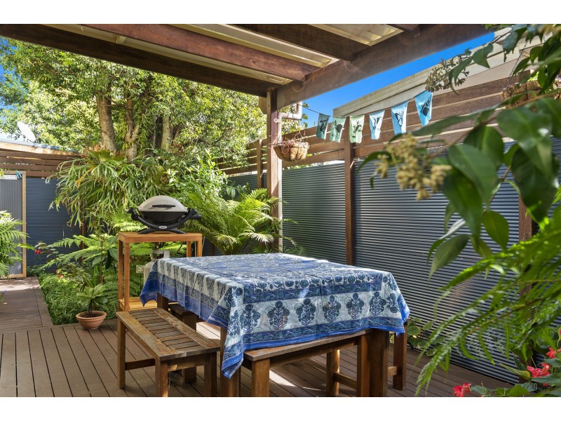 2/25 First Avenue, Palm Beach QLD 4221