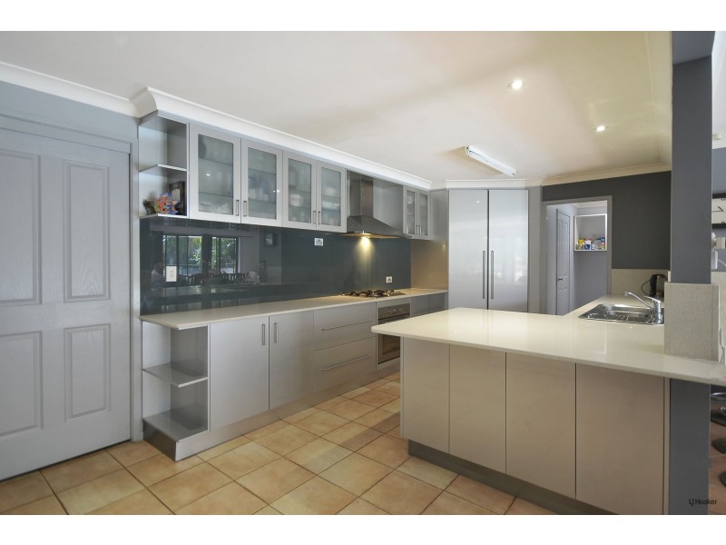 1 Paros Place, Currumbin Waters QLD 4223