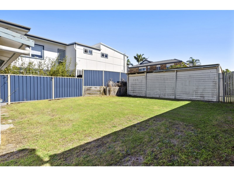 17 Twenty Fifth Avenue, Palm Beach QLD 4221