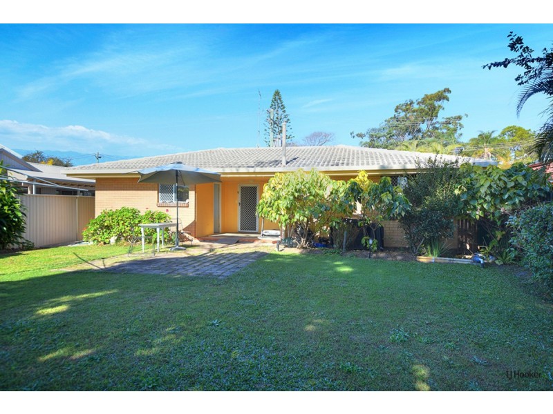 43 First Avenue, Palm Beach QLD 4221