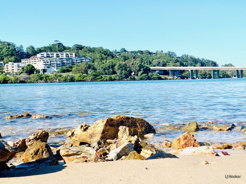 43 First Avenue, Palm Beach QLD 4221