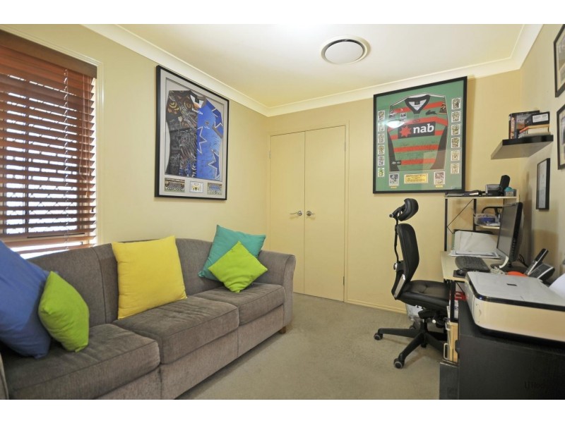 11 Northlakes Drive, Elanora QLD 4221