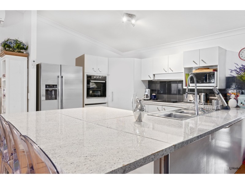 96 Aylesham Drive, Bonogin QLD 4213