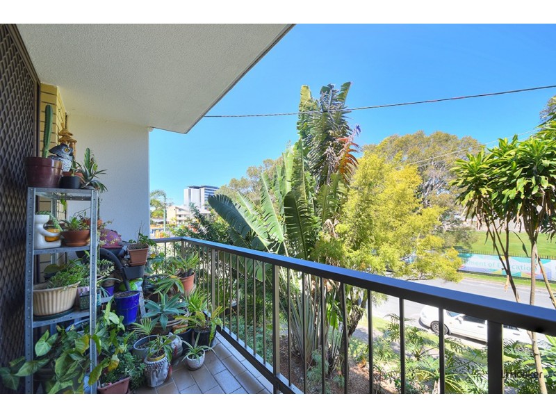 4/6 Brooke Avenue, Palm Beach QLD 4221