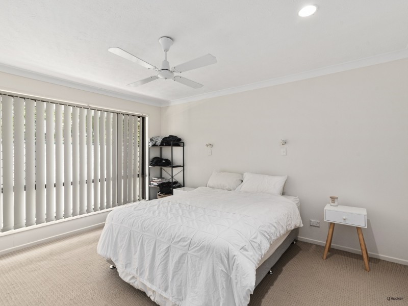 213 Nineteenth Avenue, Elanora QLD 4221