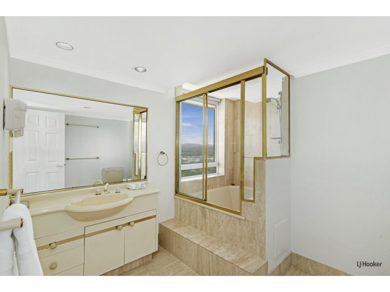 14E/2 Nineteenth Avenue, Palm Beach QLD 4221