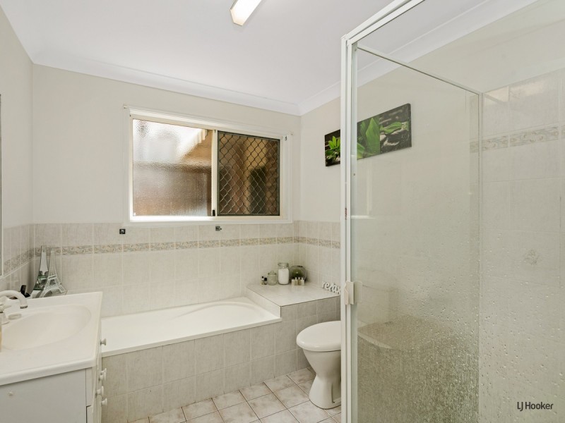 1/33 Tallebudgera Drive, Palm Beach QLD 4221