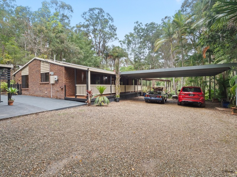 96 Bonogin Road, Bonogin QLD 4213