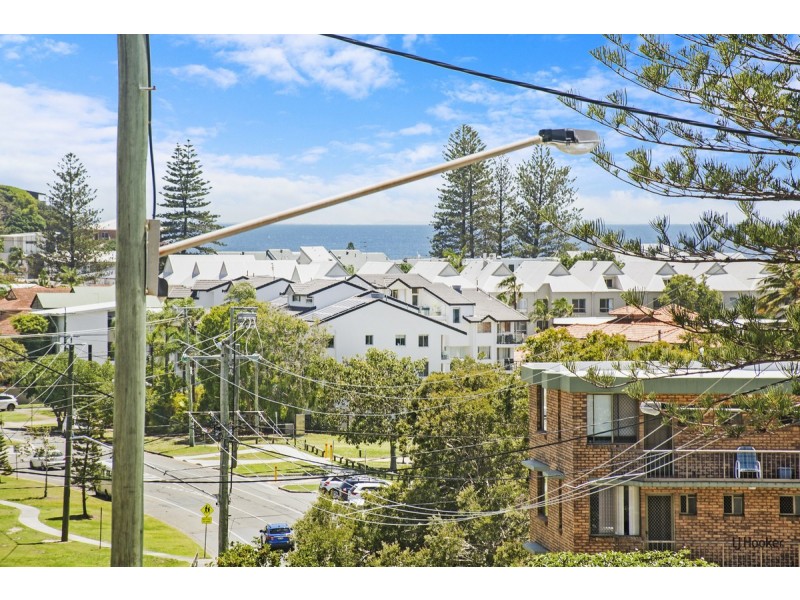 2/8 Teemangum Street, Tugun QLD 4224