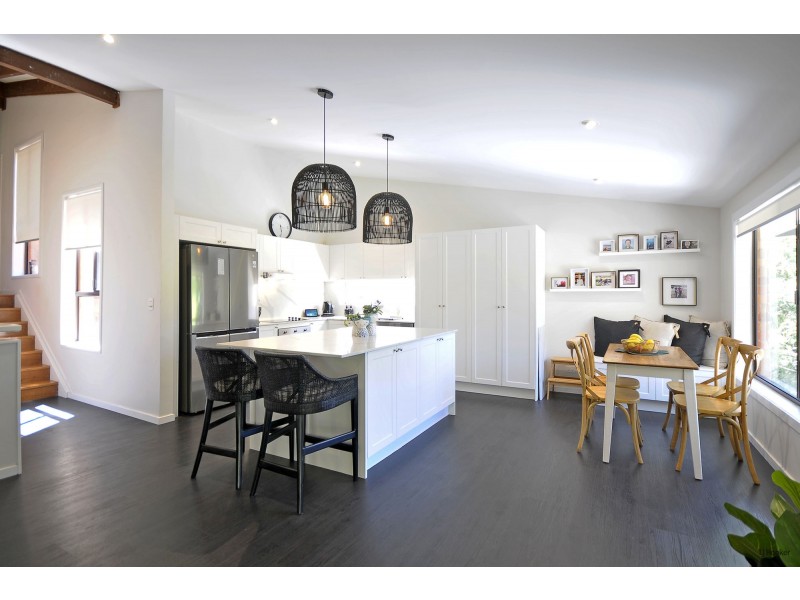 18 Regent Street, Currumbin QLD 4223