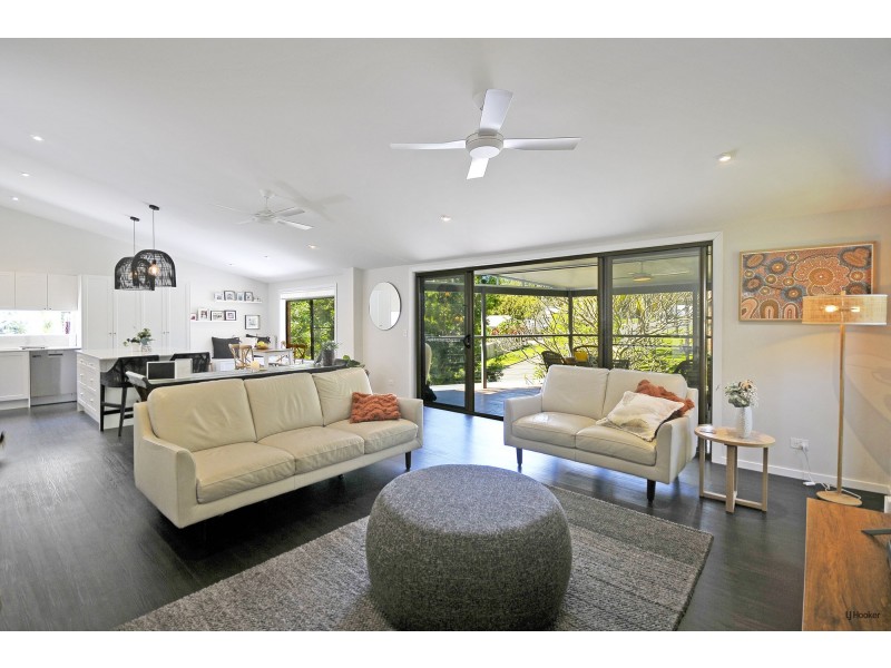 18 Regent Street, Currumbin QLD 4223