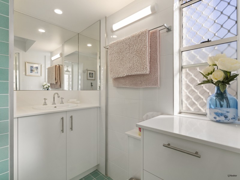 2/11 Panorama Drive, Currumbin QLD 4223