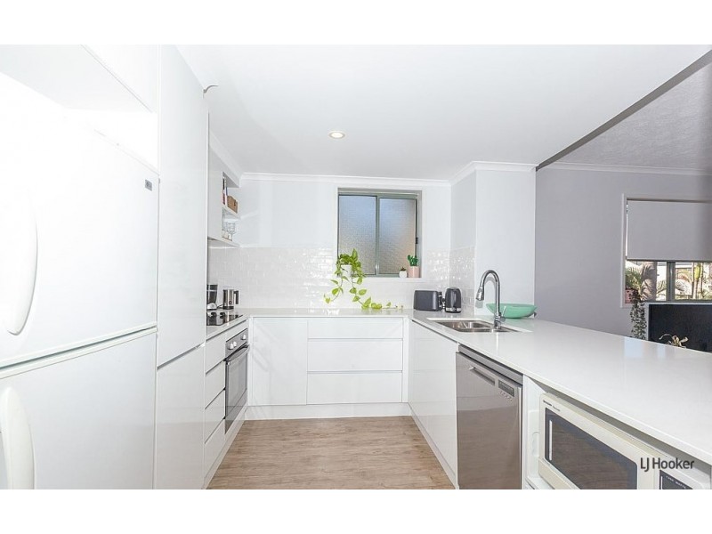 93/2320-2330 Gold Coast Highway, Miami QLD 4220