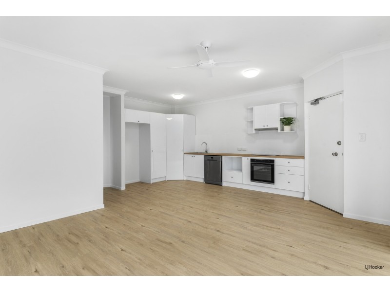 24/14 Mawarra Street, Palm Beach QLD 4221