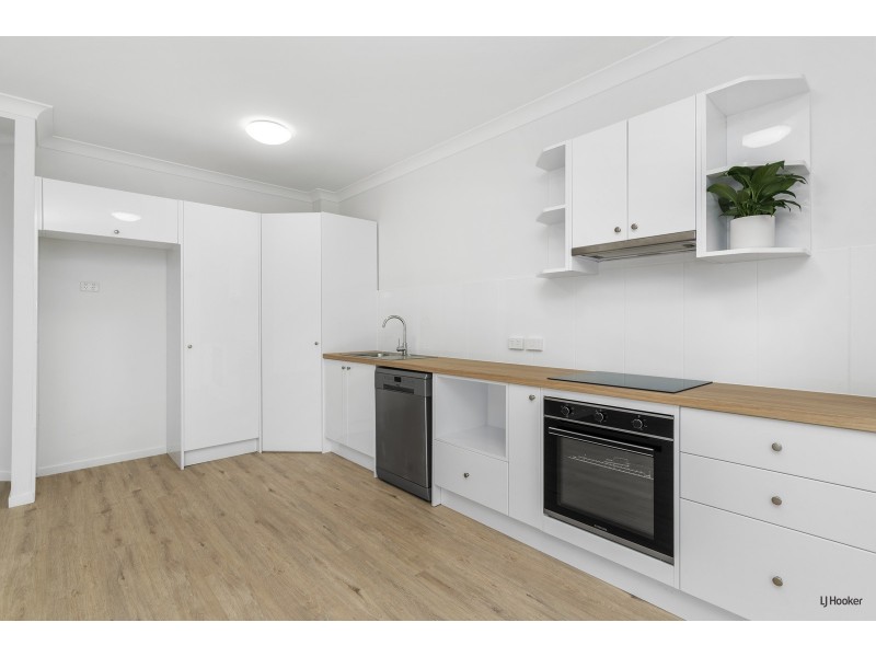 24/14 Mawarra Street, Palm Beach QLD 4221