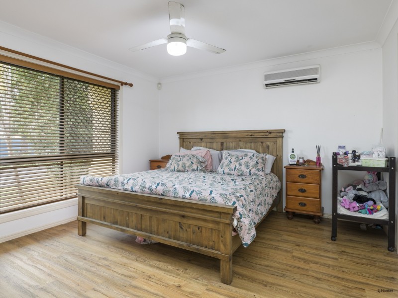 4 Torbay Street, Redland Bay QLD 4165