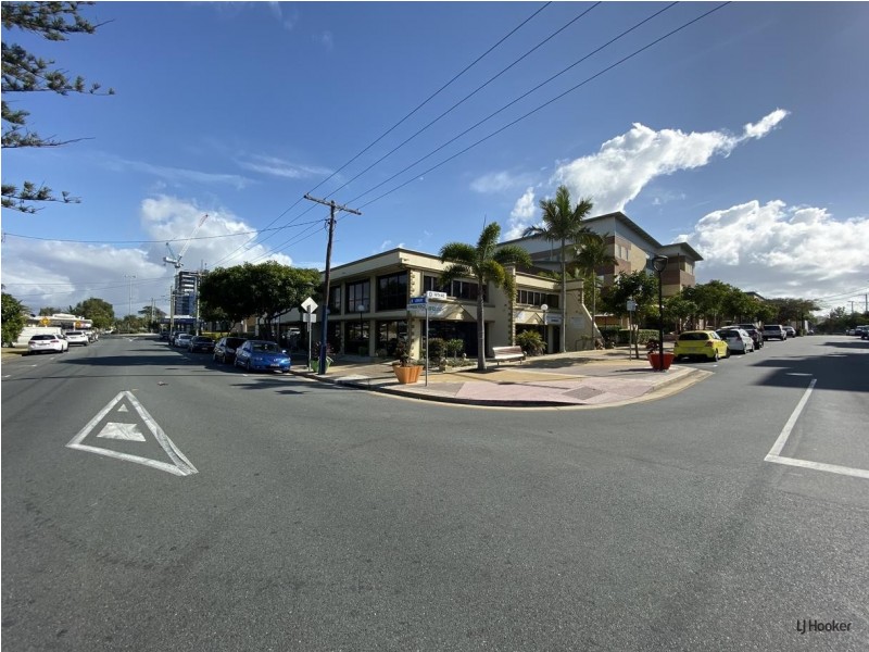 17 Fifth Avenue, Palm Beach QLD 4221