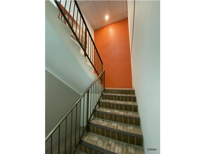 17 Fifth Avenue, Palm Beach QLD 4221