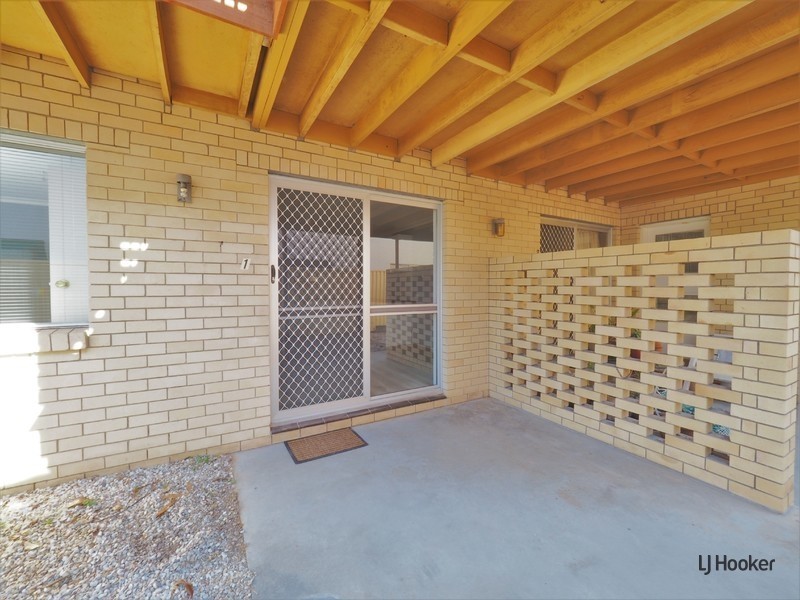 1/13 Tallebudgera Drive, Palm Beach QLD 4221