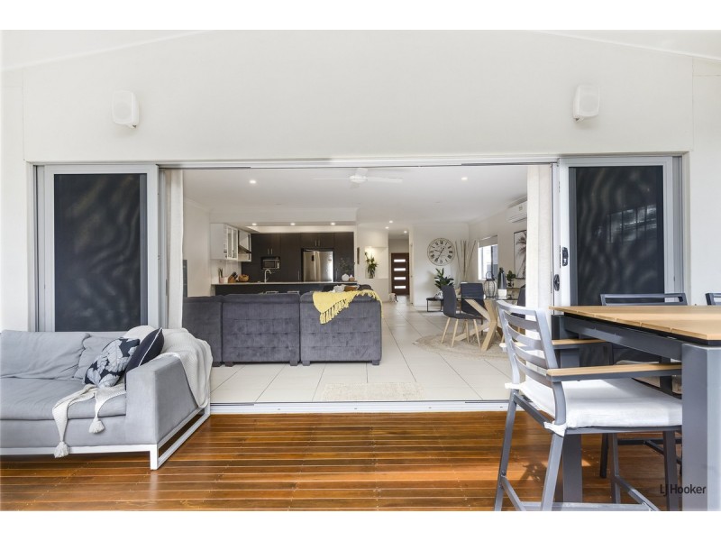 35 Twenty Fifth Avenue, Palm Beach QLD 4221