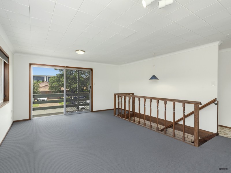 1/15 Walker Avenue, Palm Beach QLD 4221