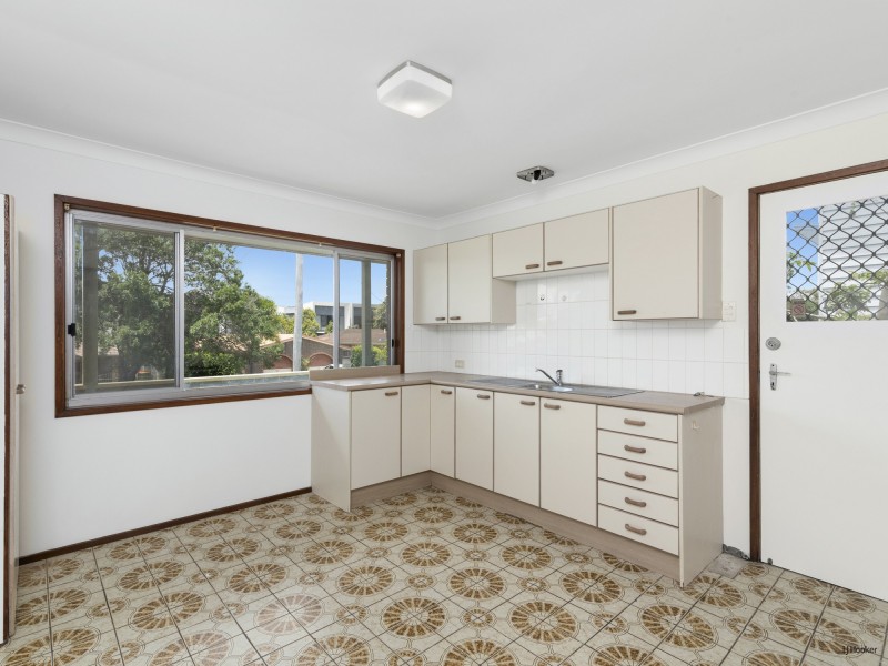 1/15 Walker Avenue, Palm Beach QLD 4221