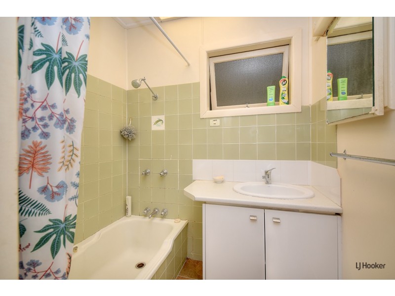 9 Tallebudgera Drive, Palm Beach QLD 4221