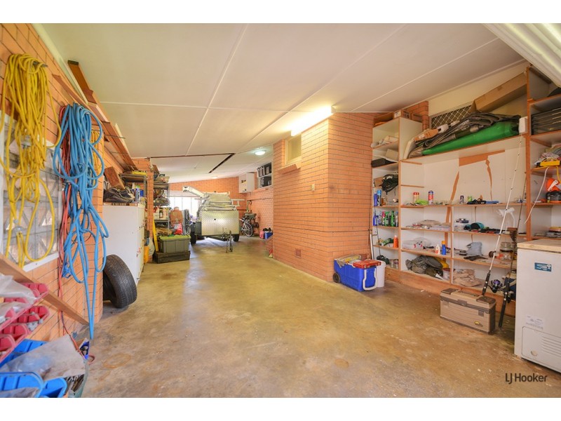 9 Tallebudgera Drive, Palm Beach QLD 4221