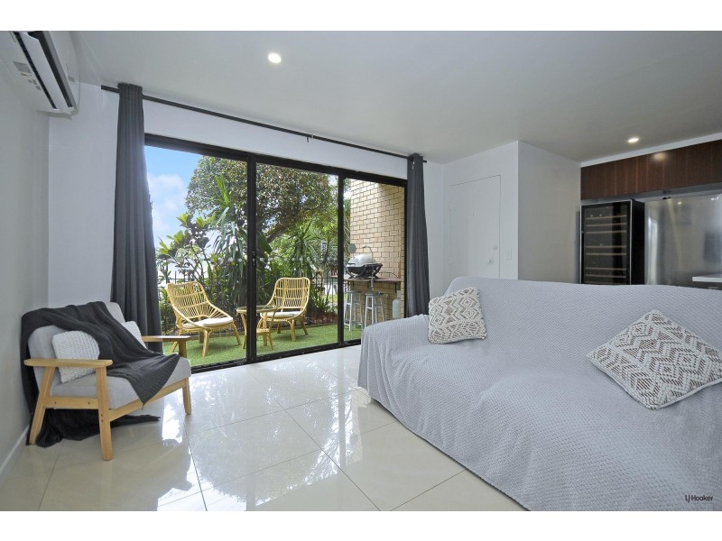 2/21 Fifteenth Avenue, Palm Beach QLD 4221