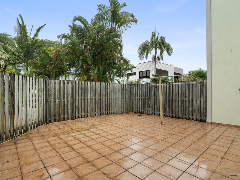 2/80 Duringan Street, Currumbin QLD 4223