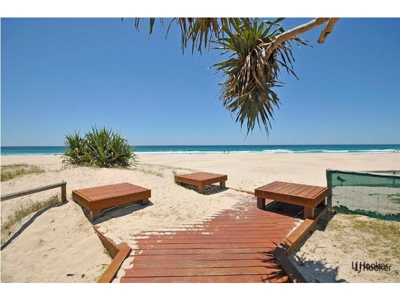 2/80 Duringan Street, Currumbin QLD 4223