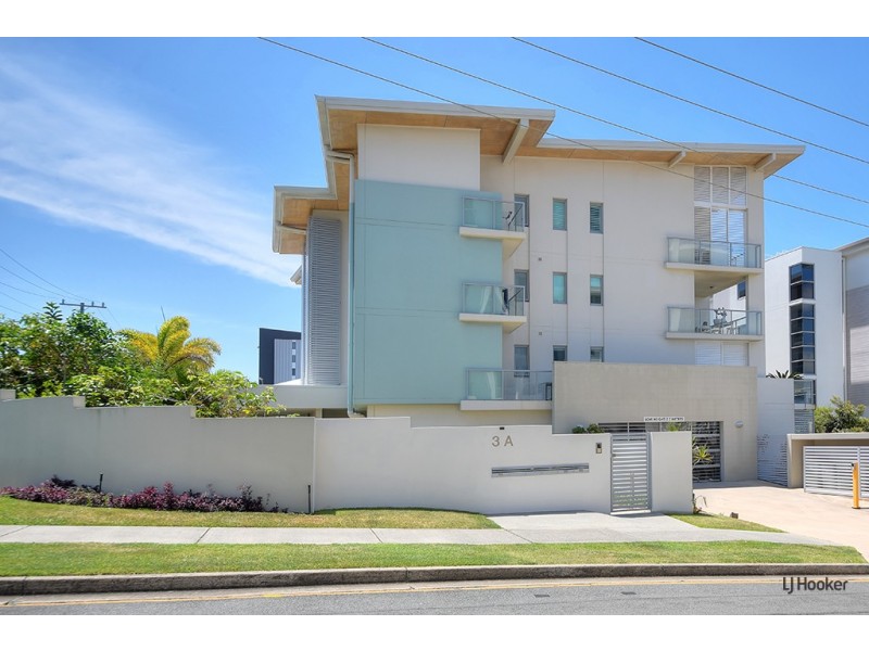 3/3A Third Avenue, Palm Beach QLD 4221