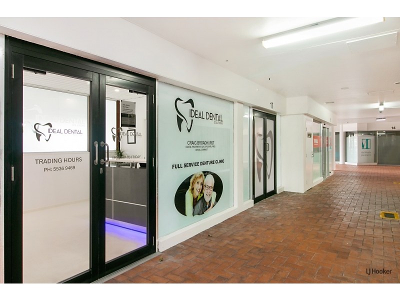 17 & 18/118-122 Griffith Street, Coolangatta QLD 4225