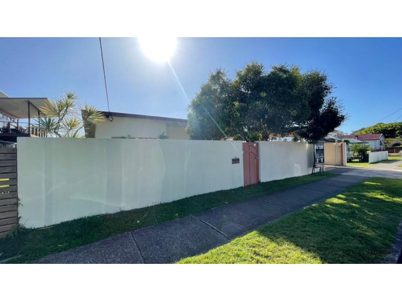 45 Miles Street, Coolangatta QLD 4225