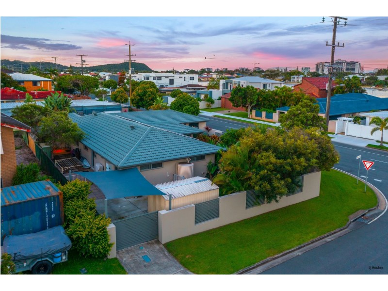 1 Coolibah Drive, Palm Beach QLD 4221