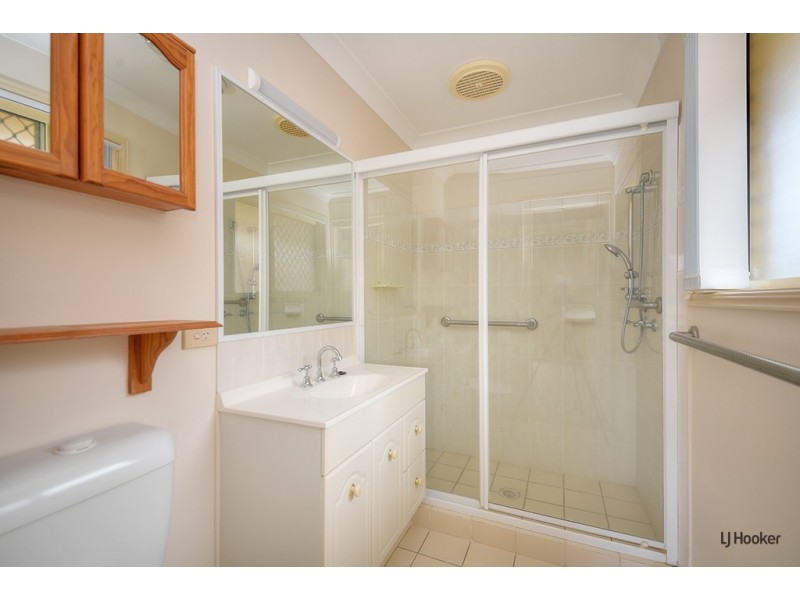 35 Ottelia Drive, Elanora QLD 4221