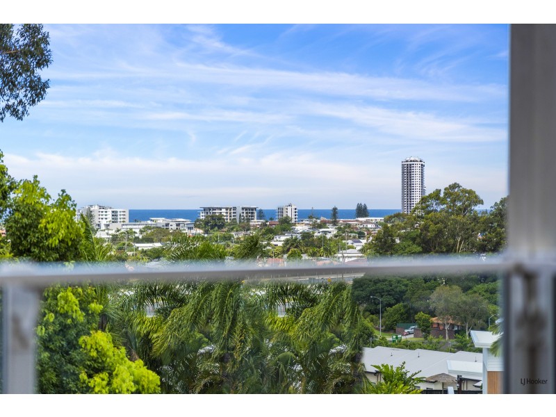 11 Serafini Court, Elanora QLD 4221