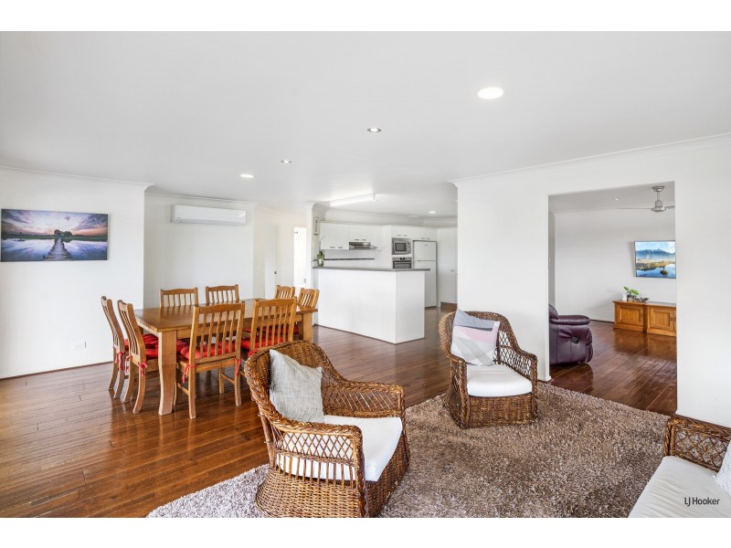 11 Serafini Court, Elanora QLD 4221