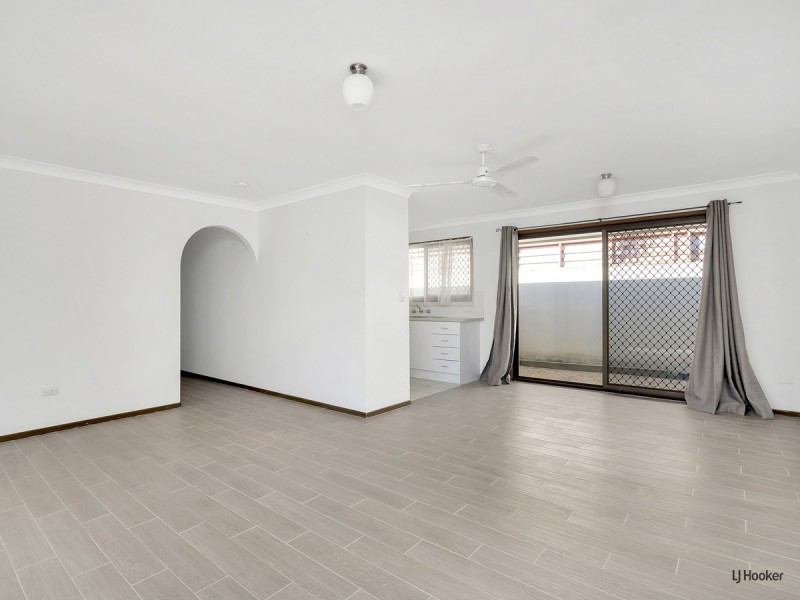 2/23 Wildwood Court, Bundall QLD 4217
