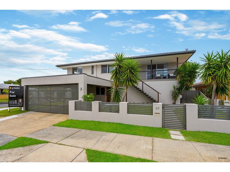 37 Seventh Avenue, Palm Beach QLD 4221