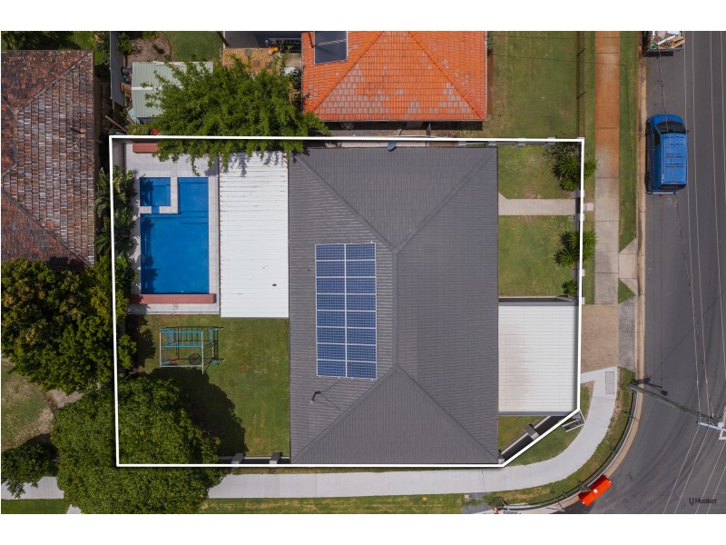 37 Seventh Avenue, Palm Beach QLD 4221
